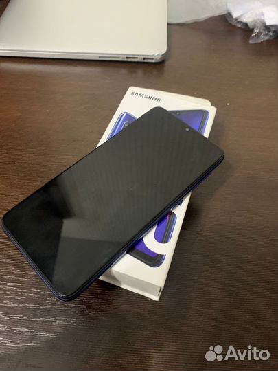 Samsung Galaxy A10, 2/32 ГБ