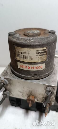 Блок ABS (насос) Hyundai Terracan 2.5 АКПП