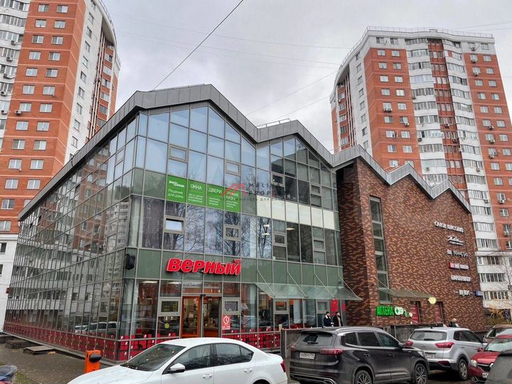 Продам торговое помещение, 615 м²