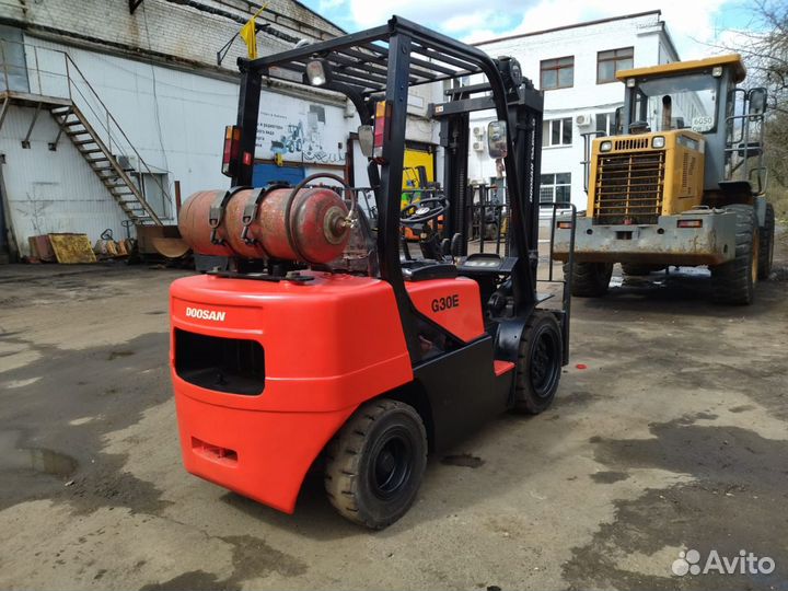 Вилочный погрузчик DOOSAN G30E-3, 2006