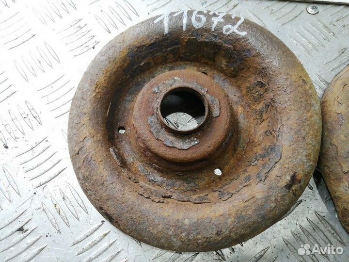 Опора пружины переднего амортизатора Maxima A33