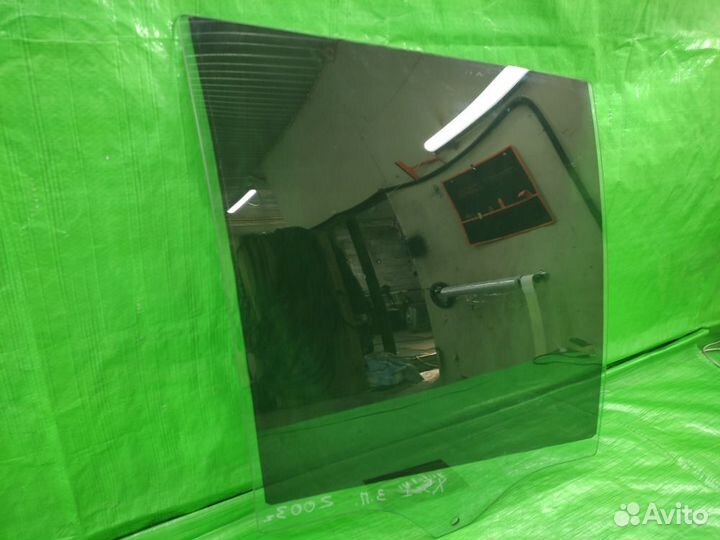 Стекло двери заднее правое Bmw X5 2000-2007