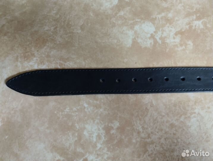 Ремень из натуральной кожи. Черный