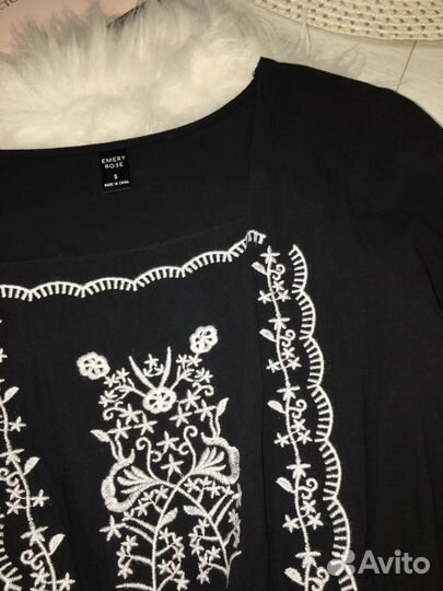 Платье S, длина 87 см