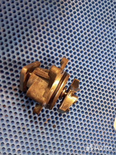 Помпа ford focus 2