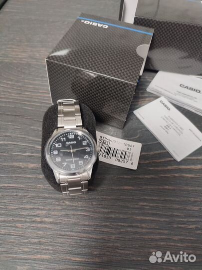 Часы Casio MTP-V001D-1B