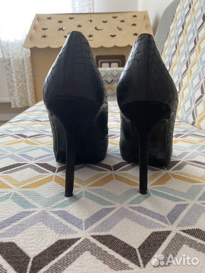 Туфли женские zara 38-39 р