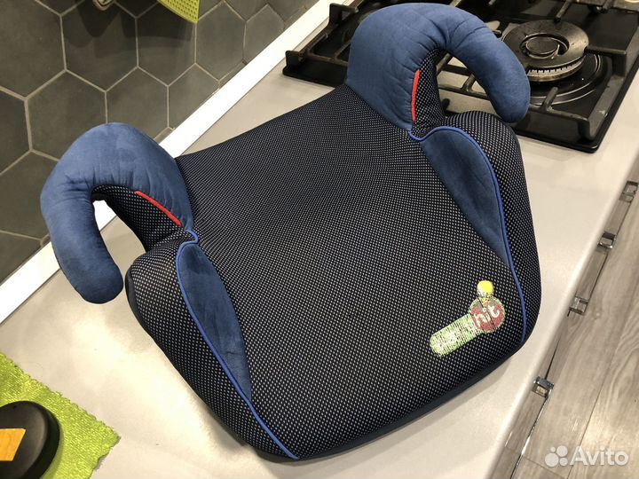 Автокресло бустер