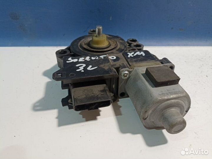 Моторчик стеклоподъемника задний левый Kia Sorento