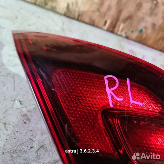 Фонарь в крышку левый opel astra j