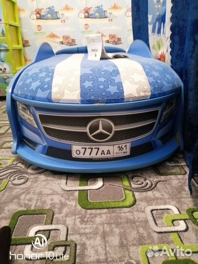 Кровать машина