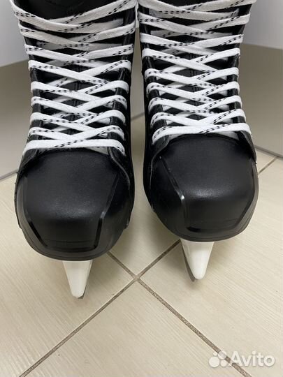 Коньки хоккейные bauer supreme s140