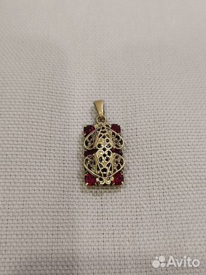 Подвеска кулон с красными камнями винтаж СССР