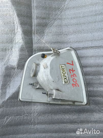 Поворотник левый ford explorer 3 4.0 2003-2005г