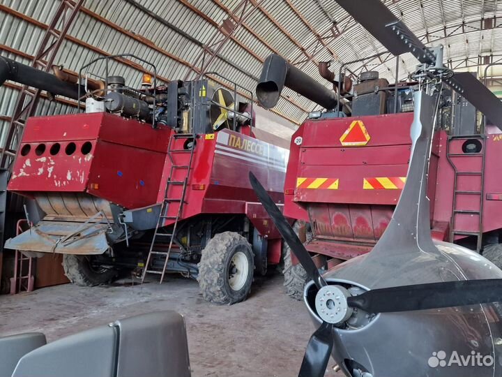 Комбайн Гомсельмаш КЗС-1218 (Палессе GS12), 2011