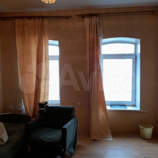 Комната 38,7 м² в 4-к., 2/2 эт.
