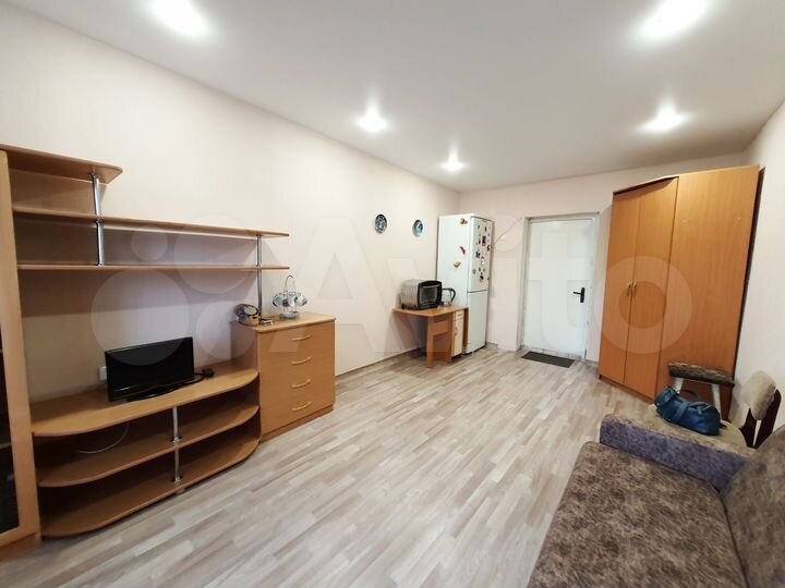 Комната 18 м² в 5-к., 4/5 эт.