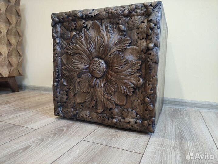 Тумбочка из массива дуба