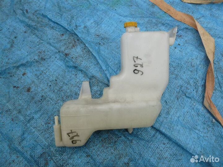 Расширительный бачок Nissan Safari wfgy61 TB48DE