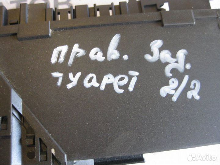 Мотор стеклоподъемника задний правый Volkswagen