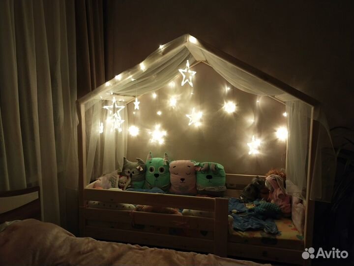 Кровать детская из березы с домиком
