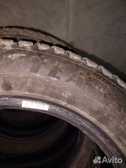 Goodyear Ultragrip Ice Arctic 185/60 R15 88T