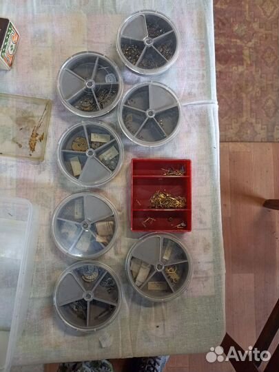 Запчасти для механических часов