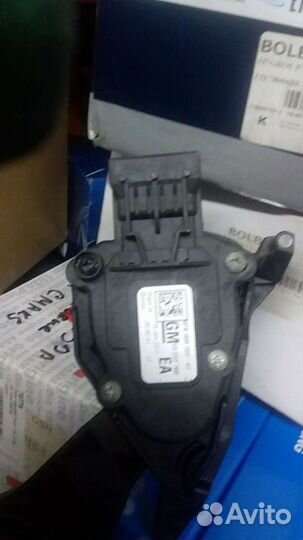 Опель астра j 2012г АКПП 1.4 педаль газа