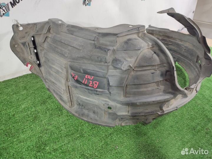 Подкрылок передний левый Nissan Cube BZ11 CR14DE