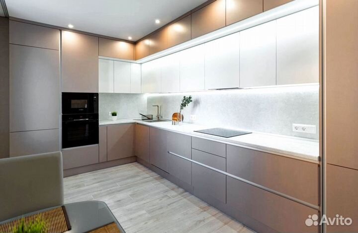 Кухни модерн от производителя. Доставка