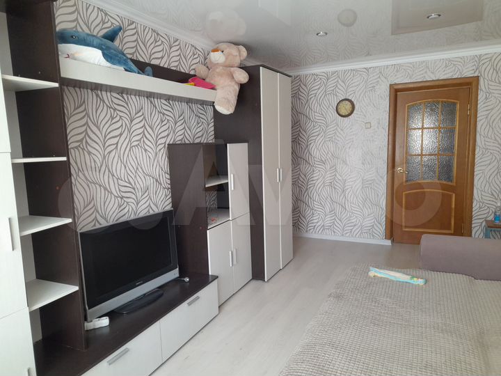 3-к. квартира, 61 м², 2/5 эт.