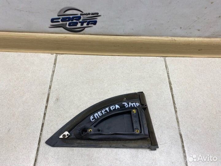 Накладка двери задняя правая Kia Spectra 1.6 S6D