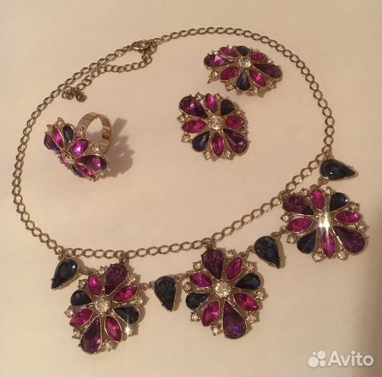 Комплект женских украшений