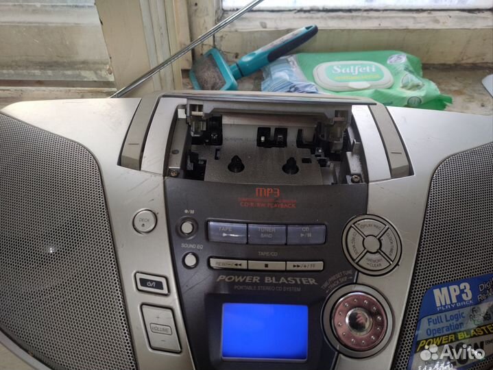 Магнитола panasonic RX-ES29в рабочем состоянии