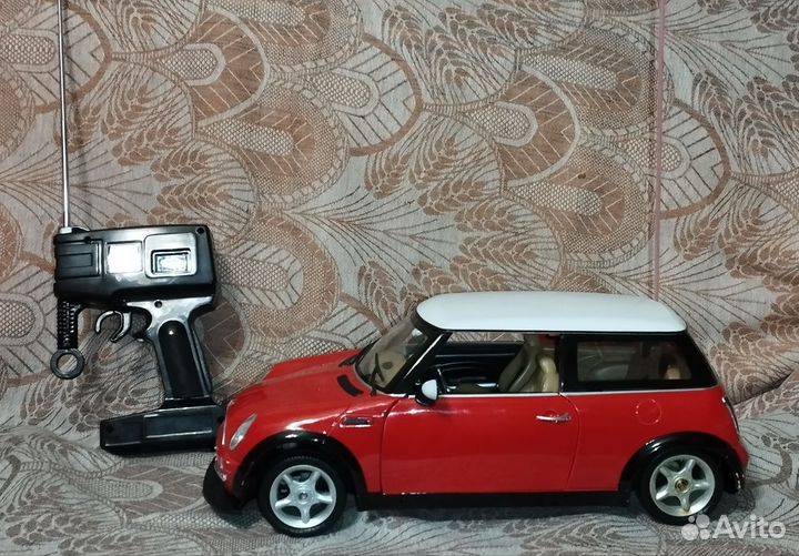 Радиоуправляемая машина для дрифта