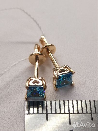 Золотые серьги