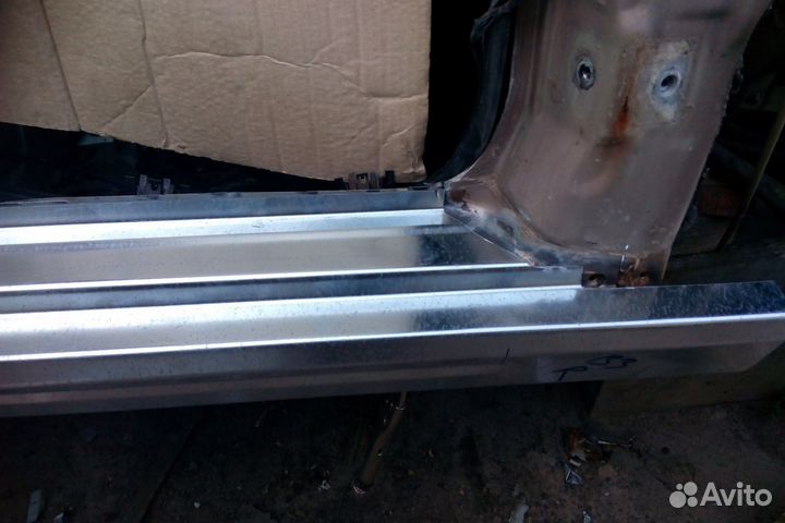 Пороги кузовные Ford Escort 5