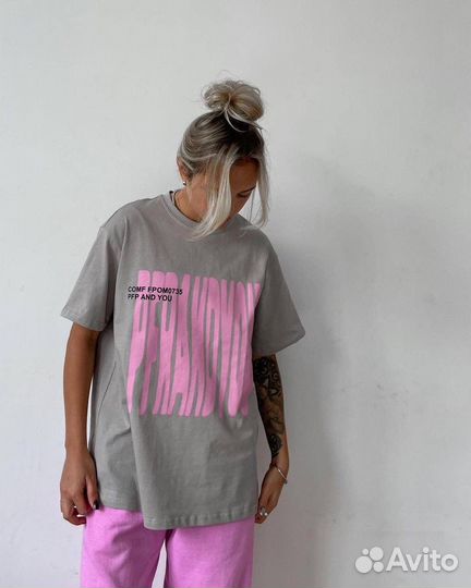 Костюм с оверсайз футболкой