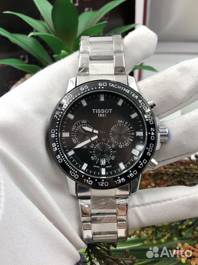 Новые мужские наручные часы Tissot Кварц Хронограф