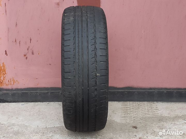 Nokian Tyres Hakka C Van 215/60 R17C 104H