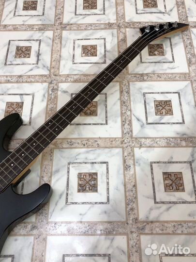 Бас гитара Mad Axe SLB 320 BL (Korea, '90s)