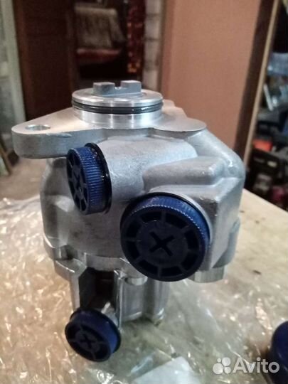 Продать насос гидроусилителя DT spare parts 4.6216