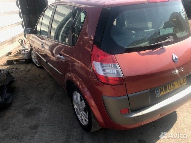 Разбор на запчасти Renault Scenic 2003-2009