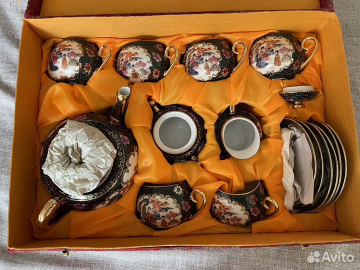 Сервиз чайный китайский новый в подарочной коробке