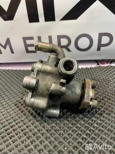 Насос гидроусилителя руля Volkswagen Jetta B4 AWP