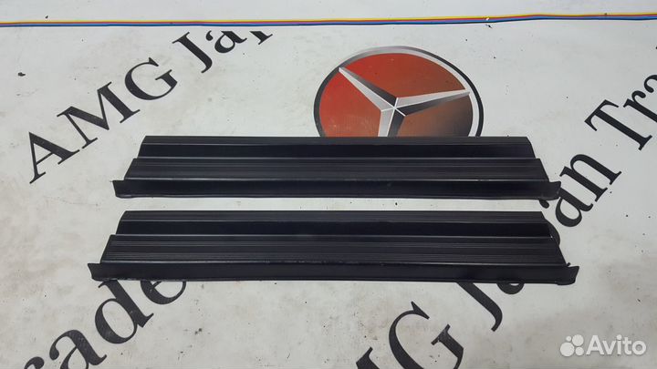 Салонные порожки задние на Mercedes W201 E190