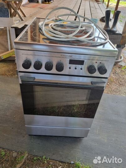 Плита электрическая стеклокерамика бу