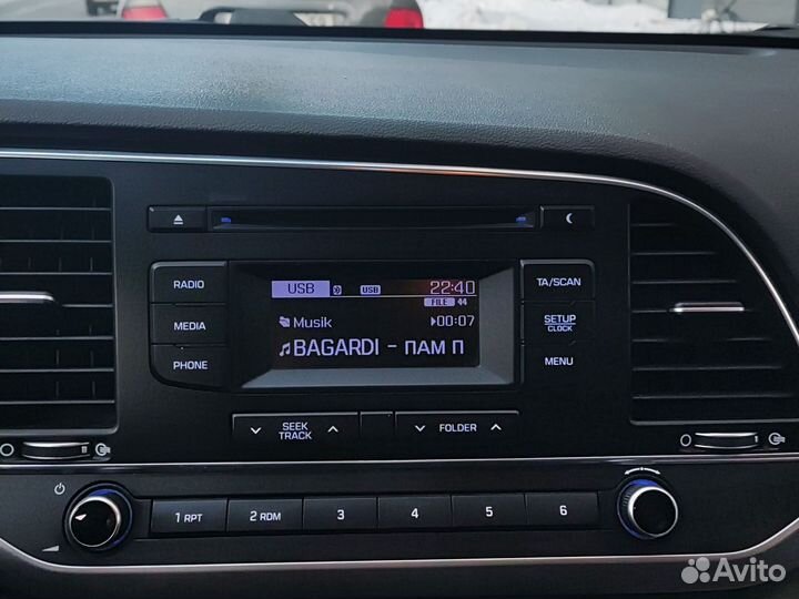 Магнитола штатная Hyundai Elantra