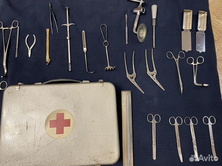 Хирургические медицинские инструменты