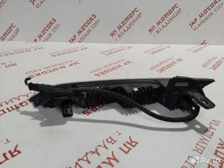Фонарь противотуманный правый Nissan Murano Z51